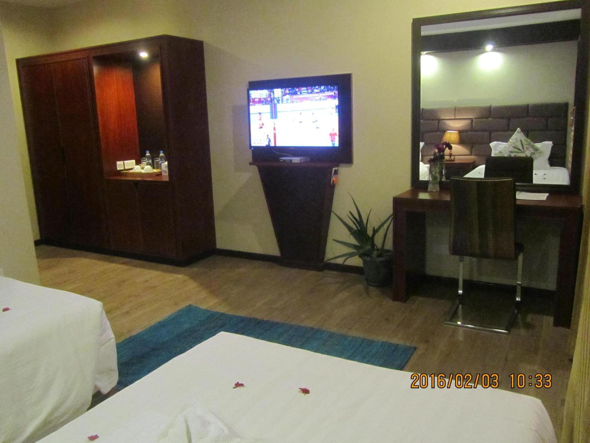 Great Wall Hotel Дар-эс-Саламе Номер фото