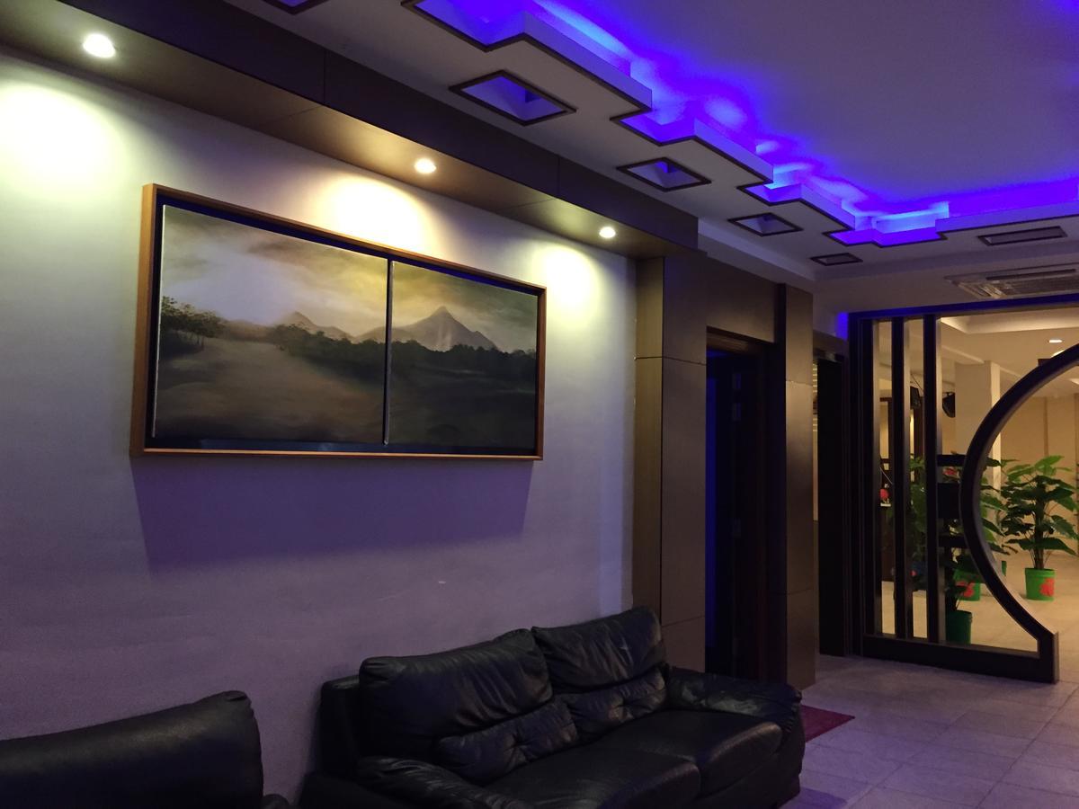 Great Wall Hotel Дар-эс-Саламе Экстерьер фото